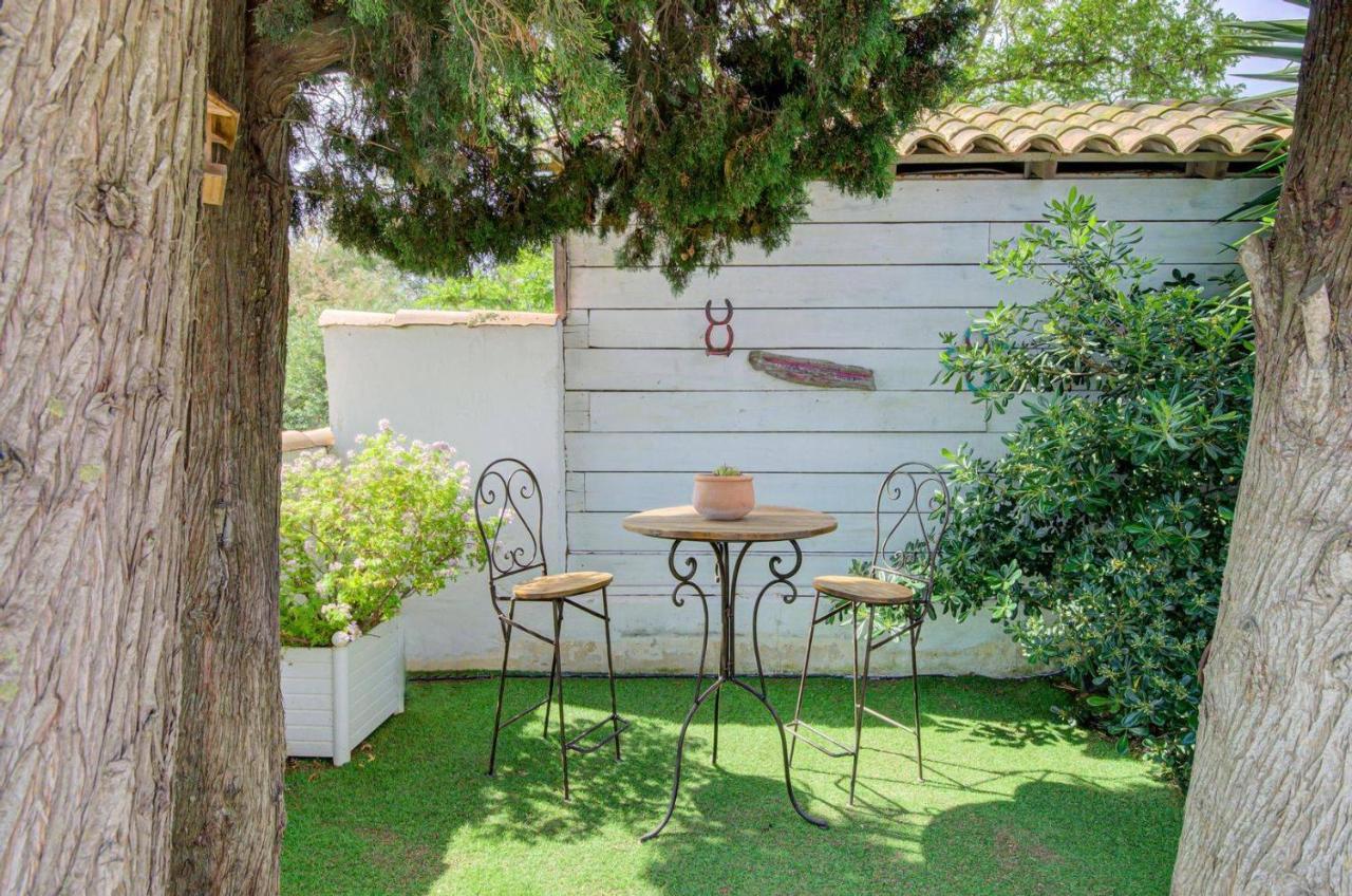 Hotel La Palunette Saintes-Maries-de-la-Mer Eksteriør bilde